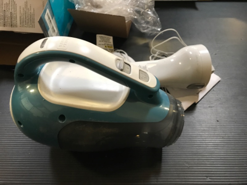 Photo 2 of BLACK+DECKER dustbuster AdvancedClean Cordless Handheld Vacuum