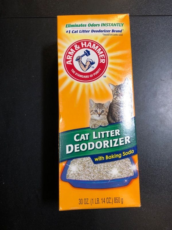 Photo 2 of ARM & Hammer Cat Litter Deodorizer 30 oz 1.88 Pound (Pack of 1)