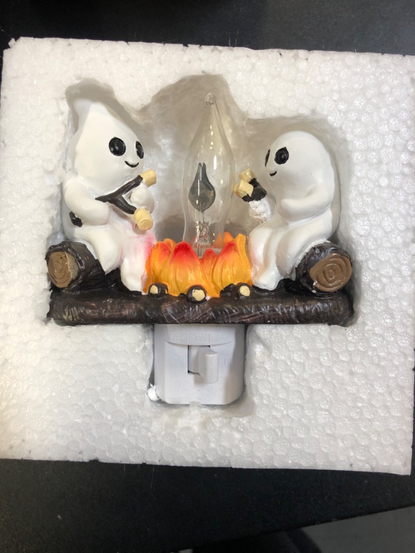 Photo 2 of Ghost Campfire Flickering Nightlight, Ghost Roasting S'mores At Campfire Halloween Nightlight, 3D LED Small Electric Faux Campfire Night Light Plug into Wall, Halloween Nightlight Indoor Decorations