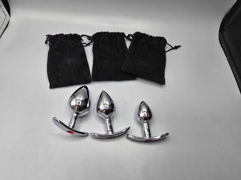 Photo 1 of Anal Butt Plug Jeweled Anal Plug Small Medium Big Size Aluminum Alloy Metal Smooth Butt Plug Man Anal Private Goods