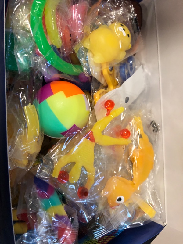 Photo 1 of 125 Pack Fidget Toys Assortment for Kids 4-8-12,Stress&Anxiety Relief Toys for Party Favors,Treasure Box Fillers,Classroom Prizes Rewards,Carnival,Pinata Stuffers