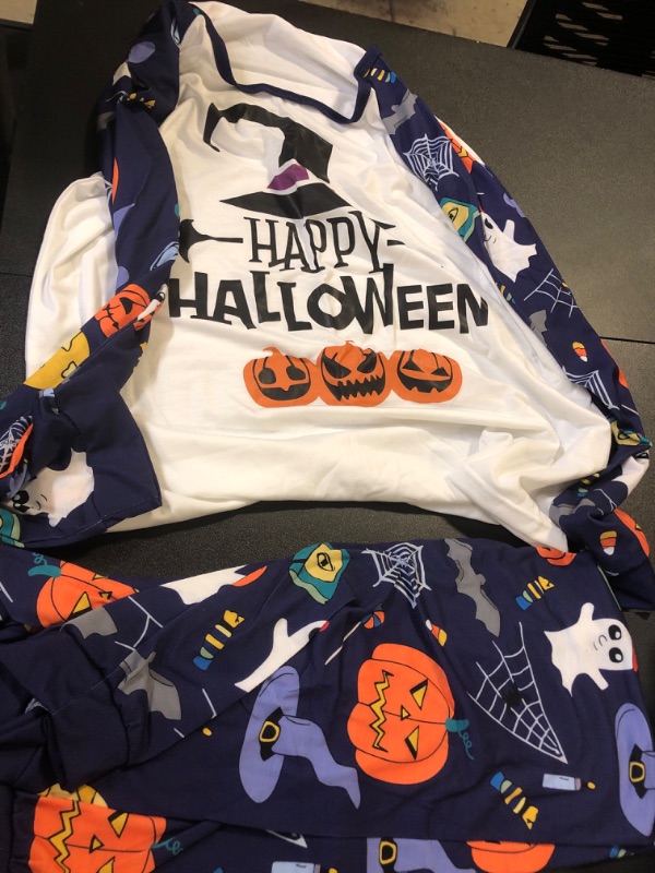 Photo 1 of Mens Halloween Pajama Set Size Large 