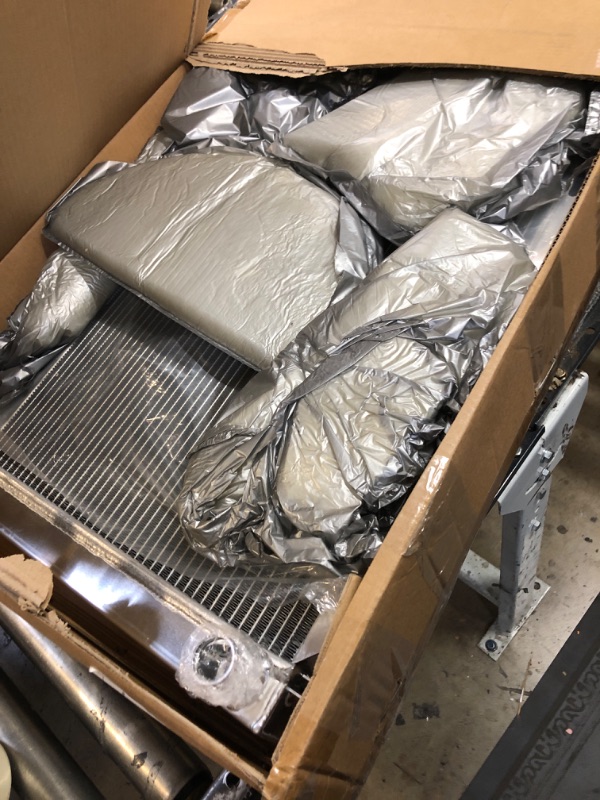 Photo 1 of 3-Row Full Aluminum Racing Radiator Automatic Transmission Fit 79-93 Mustang GT/LX 80-87 Mercury Capri/Cougar