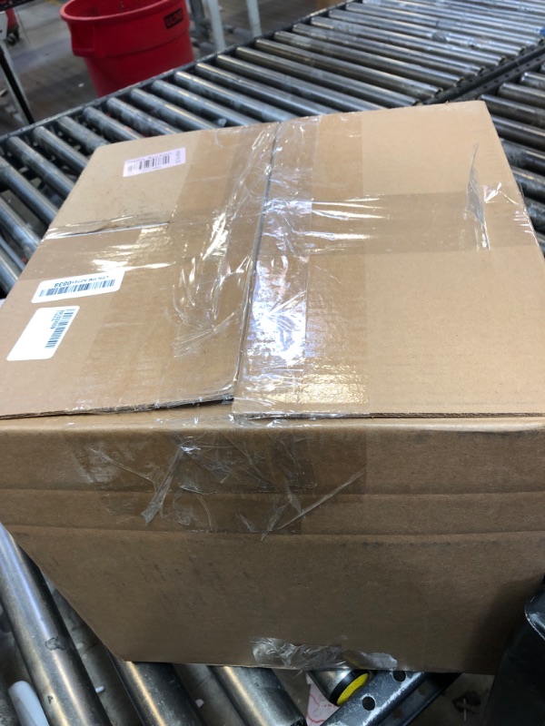 Photo 1 of Bedsure California King Comforter Set - Dark Green Comforter Cal King Size, Soft Cationic Dyed Bedding Set for All Seasons, 3 Pieces, 1 Comforter (104"x96") and 2 Pillow Shams (20"x36"+2")