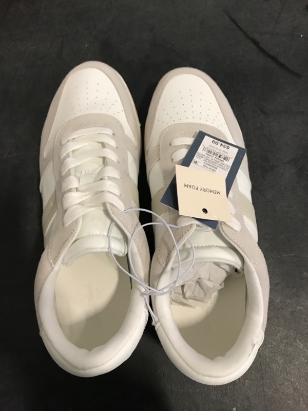 Photo 2 of Size 8.5 Women's Nikita Fashion Sneakers with Memory Foam Insole - Universal Thread™ Beige 