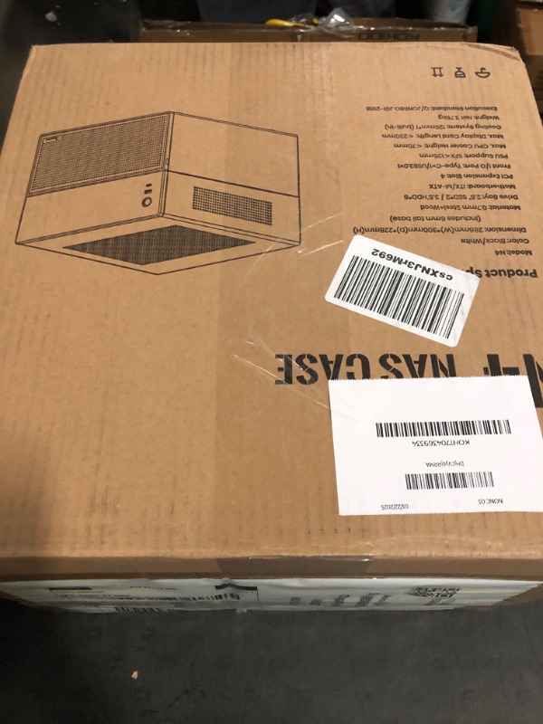 Photo 1 of JONSBO N4 White NAS Pc Case, Walnut Wood, 8-Drive Bay/6 * 3.5 "HDD (4 hot-swap,2 Non hot-swap), 2 * 2.5SSD,Micro ATX Chassis USB3.2Gen2Type-C, 1x120mm Fan Built-in, White