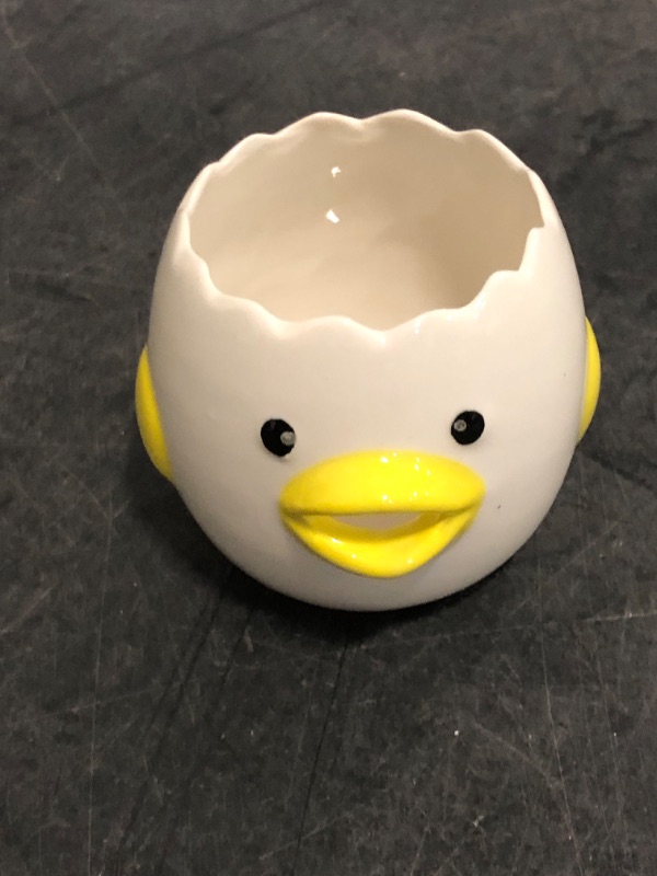 Photo 1 of LuoCoCo Cute Egg Separator, Ceramics Vomiting Chicken Egg Yolk White Separator, Practical Household Small Egg Filter Splitter, Kitchen Gadget Baking Assistant Tool, Dishwasher Safe (Yellow)