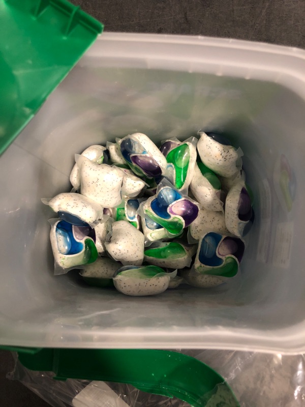 Photo 1 of Cascade Platinum Dishwasher Pods, Dishwasher Detergent, Dish Detergent Soap, Fresh, 59 Count