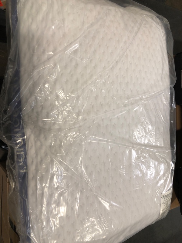 Photo 1 of Bedgear Balance Performance Pillow – 2.0 - Moisture Wicking Bed Pillow for All Sleep Positions - Medium Firmness Bed Pillow - Washable Removable Cover – 20" W x 26" L x 5.75" H