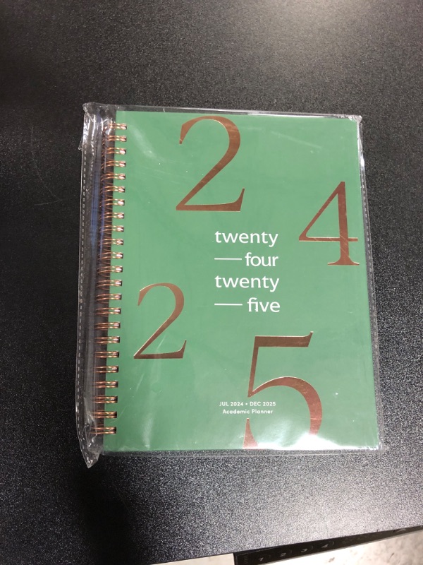 Photo 2 of Riley's Planner 2024-2025 Academic Year, 18-Month School Calendar 2024-2025 Planner Book Hardcover, Monthly and Weekly Student Planner, Notes Pages, Twin-Wire Binding (8 x 6 inch, Dark Green)