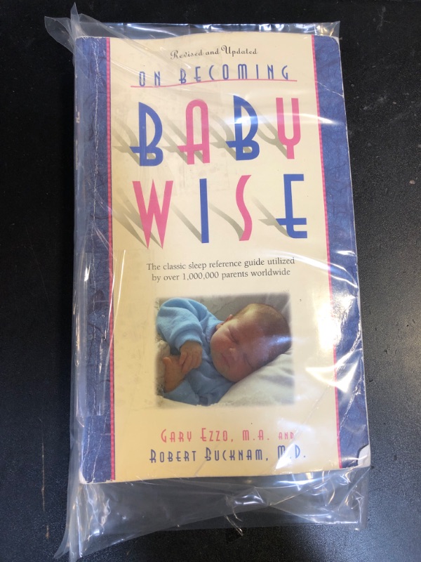 Photo 2 of On Becoming Baby Wise: The Classic Sleep Reference Guide Used by Over 1,000,000 Parents Worldwide Paperback – January 1, 2001
