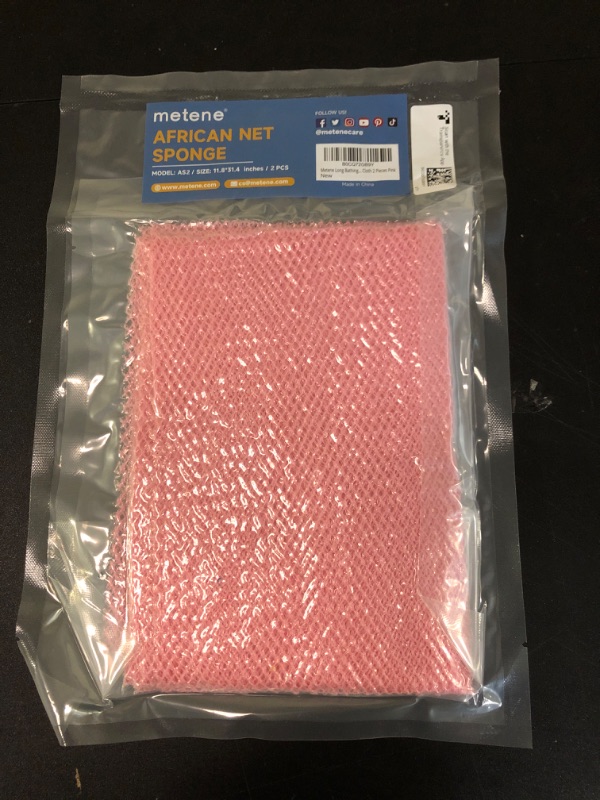 Photo 2 of Metene 2 Pieces African Exfoliating Net, Colorful African Net Cloth, Long African Net Sponge Body Scrubber for Use in Shower, Bath Shower Wash Cloth for Skin Smoother Daily Use (Pink)