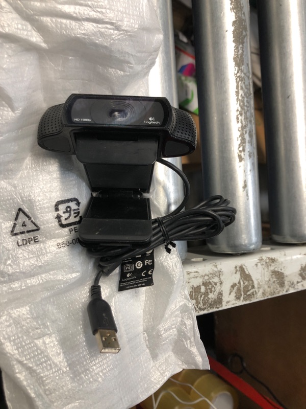 Photo 1 of **HEAVY USAGE, DIRTY**
Logitech HD Pro Webcam C920, Widescreen Video Calling and Recording, 1080p Camera, Desktop or Laptop Webcam