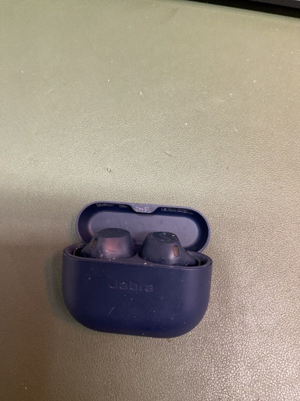 Photo 2 of **MISSING CHARGER** JABRA EAR BUDS NAVY 