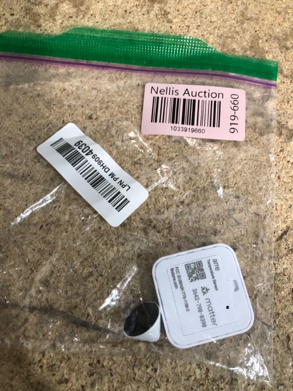 Photo 1 of arre Temperature Humidity Air Pressure Sensor with Matter & Thread Support | Works with Apple Home HomeKit, Google Home, Samsung SmartThings & Amazon Alexa