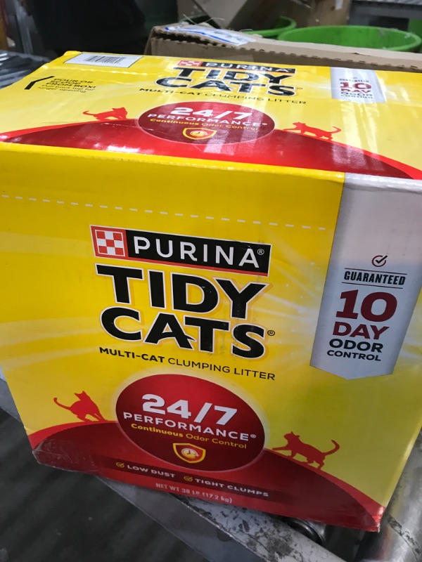 Photo 1 of Purina Tidy Cats Clumping Cat Litter, 24/7 Performance Multi Cat Litter - 38 lb. Box