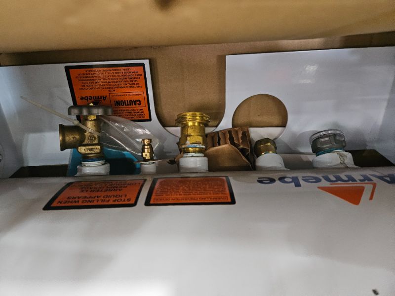 Photo 1 of Flame King YSN16 16-Gallon ASME Horizontal Propane Tank for RV, Food Trucks, Van, or Trailers