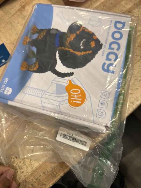 Photo 1 of ENHANA Building Block Animals Mini Block Dog Micro Dogs Building Animal Set DIY 3D Block Toys Building Bricks for Kids Or Adult 2100 Pieces