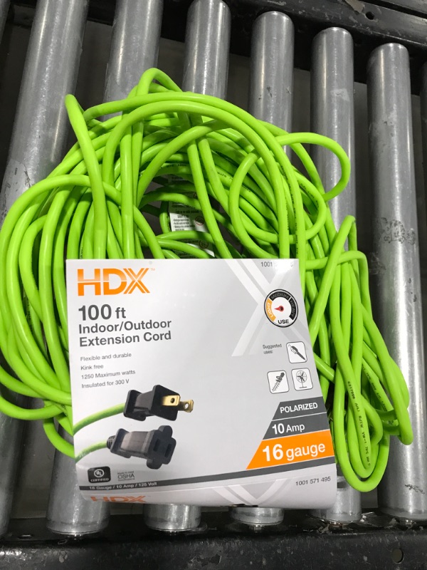 Photo 2 of 100 ft. 16/2 Light Duty Indoor/Outdoor Extension Cord, Green


