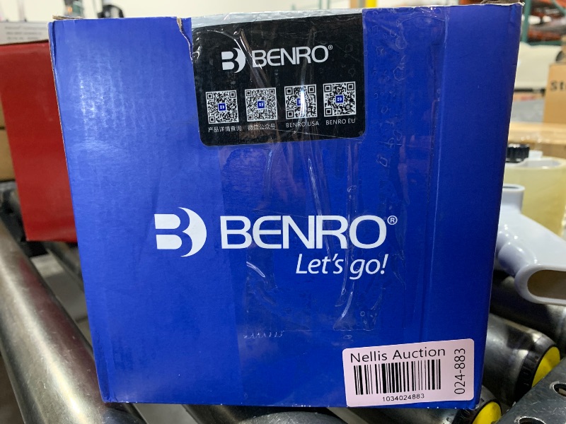 Photo 2 of Benro 3-Way Geared Head (GD3WH)