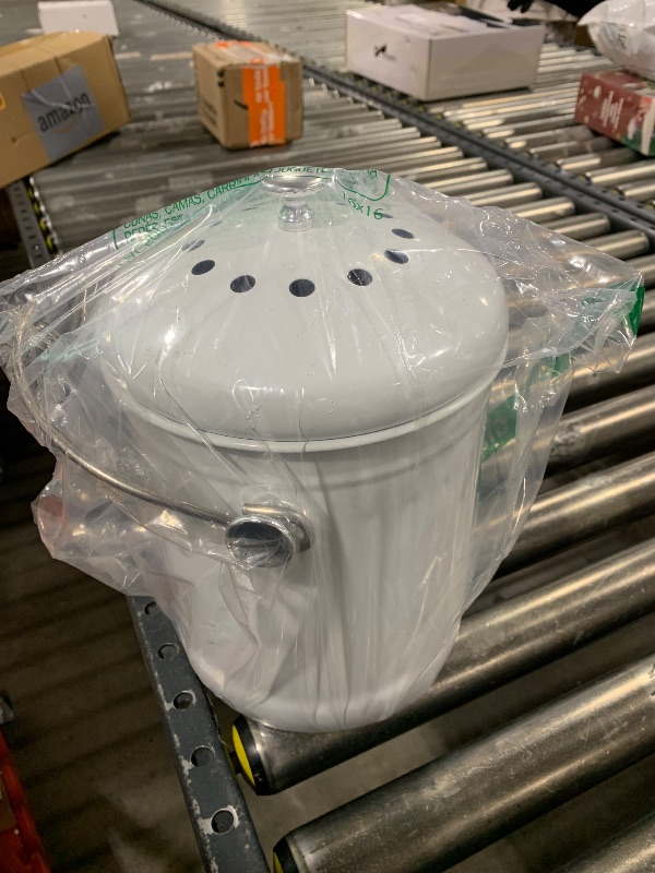 Photo 1 of VIVOSUN Indoor Compost Bin, 1.3 Gallon Stainless Steel Compost Bucket with Lid for Kitchen Food Waste - Includes 2 Charcoal Filter, White