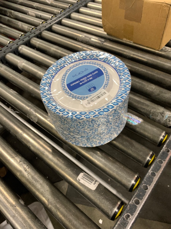 Photo 1 of MUCHII 8.375 Inch Disposable Paper Plates, 300 Count Disposable Paper Plates, Soak Proof Paper Plates for Daily Use, Cut Proof Holiday Paper Plates for Family Gatherings, Parties, Picnic And So On