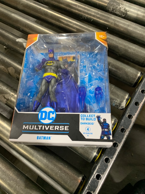 View 2 of McFarlane Toys - DC Multiverse Batman (Justice League Task Force) 7in Build-A Figure