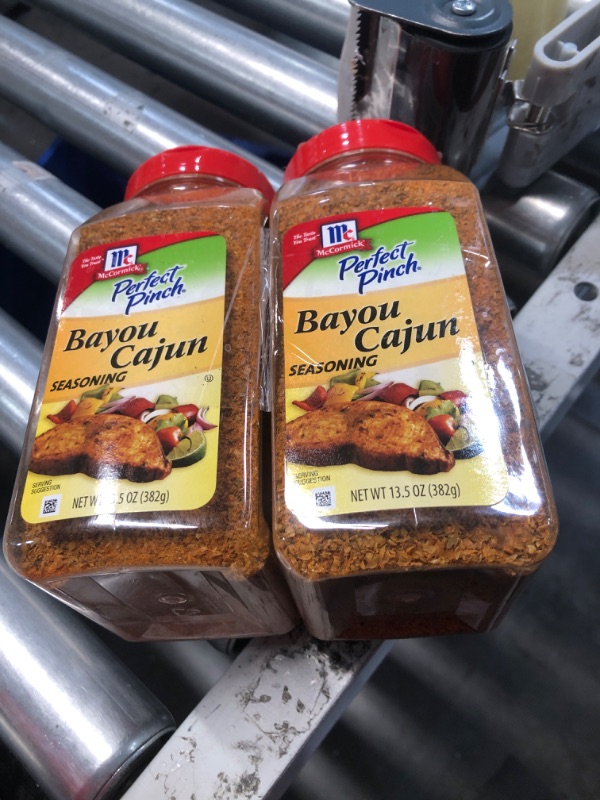 Photo 1 of ***NON REFUNDABLE****2 COUNT* McCormick Perfect Pinch Bayou Cajun Seasoning, 13.5 oz
