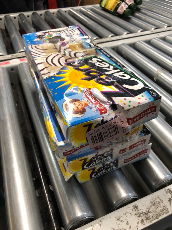 Photo 1 of * non-refundable bundle of 4* Little Debbie Zebra Cakes, 10 Twin-Wrapped Cakes, 13.0 oz Box, Pack of 0ne (1)