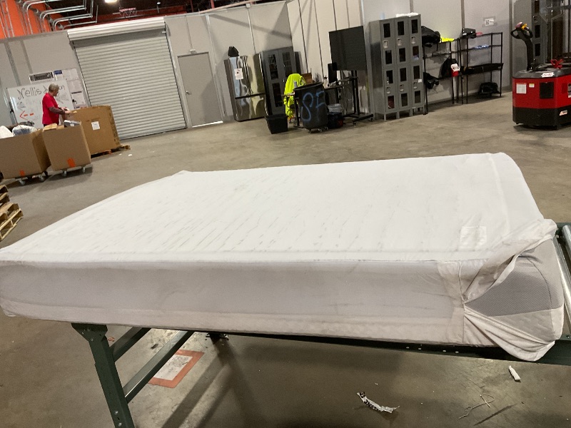 Photo 1 of ****mattress got dirty during processing and handling 
ZINUS 10 Inch Ultima Memory Foam Mattress [New Version], Full, Fiberglass Free, Medium Firm Feel, Breathable Airflow Memory Foam, Certified Safe Foams & Fabric, Mattress in A Box
