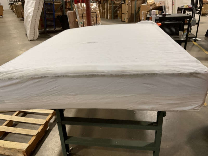 Photo 4 of ****mattress got dirty during processing and handling 
ZINUS 10 Inch Ultima Memory Foam Mattress [New Version], Full, Fiberglass Free, Medium Firm Feel, Breathable Airflow Memory Foam, Certified Safe Foams & Fabric, Mattress in A Box