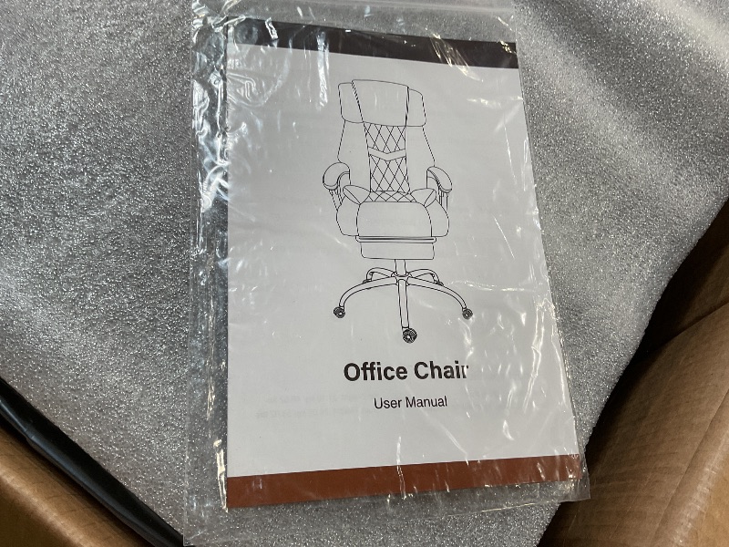 Photo 2 of *MISSING LEFT ARM REST*
Big and Tall Office Chair 500lbs - Adjustable Headrest&Lumbar Support, 3D Flip Arms, Large Wheels &Heavy Duty Metal Base, Ergonomic High Back...