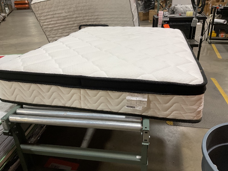 Photo 4 of ***mattress got dirty during processing and handling, Does not have a removable cover
MOLBIUS Full Size Mattress 10 Inch | Full Mattresses in a Box Hybrid | Medium Firm Feel Memory Foam and Individual Pocket Springs | Fiberglass Free Bed Matress | Breatha