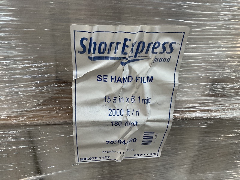 Photo 2 of ****180 Rolls of hand film 
Shorr Express brand
SE Hand film 
15.5 in X 6.1 mic 
2000 ft/rl 
180 rl/plt 