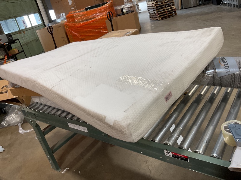 Photo 2 of ***mattress got dirty during processing and handling 
OUUI Twin Mattress, 5 Inch Green Tea Cooling Gel Memory Foam Mattress in a Box for Kids Medium Firm Twin Bed Mattress for Bunk Bed, Trundle Bed, Pressure