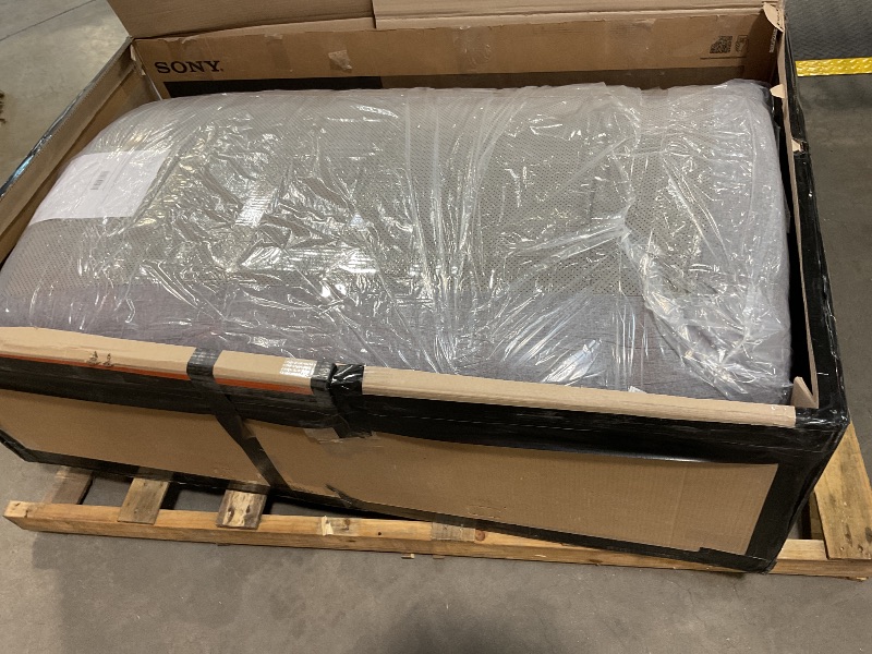 Photo 1 of Novilla Queen Mattress, 10 Inch Gel Memory Foam Mattress Queen for Cool Night Sleep & Pressure Relieving, Medium Plush Bed Mattress, Bliss
*OUT OF ORIGINAL PACKAGING*