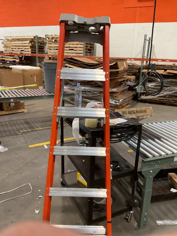 Photo 2 of LITE 6-Foot Fiberglass Step Ladder, 300-Pound Load Capacity, Type IA, LP-3011-06 One of the wrongs has been as pictured one of the wrongs is being beware as pictured