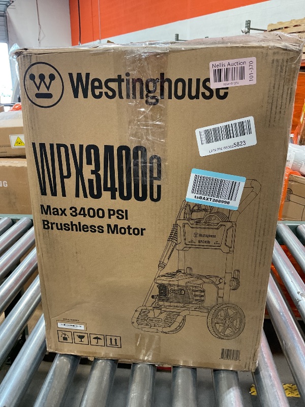 Photo 3 of **WOKS WELL/ SHUTS OFF AFTER 5 MIN OF USE**N Westinghouse WPX3400e Electric Pressure Washer, 3400 Max PSI and 2.0 Max GPM, Brushless Motor, Onboard Soap Tank, Spray Gun and Wand, 5 Nozzle Set, for Cars/Fences/Driveways/Homes/Patios/Furniture