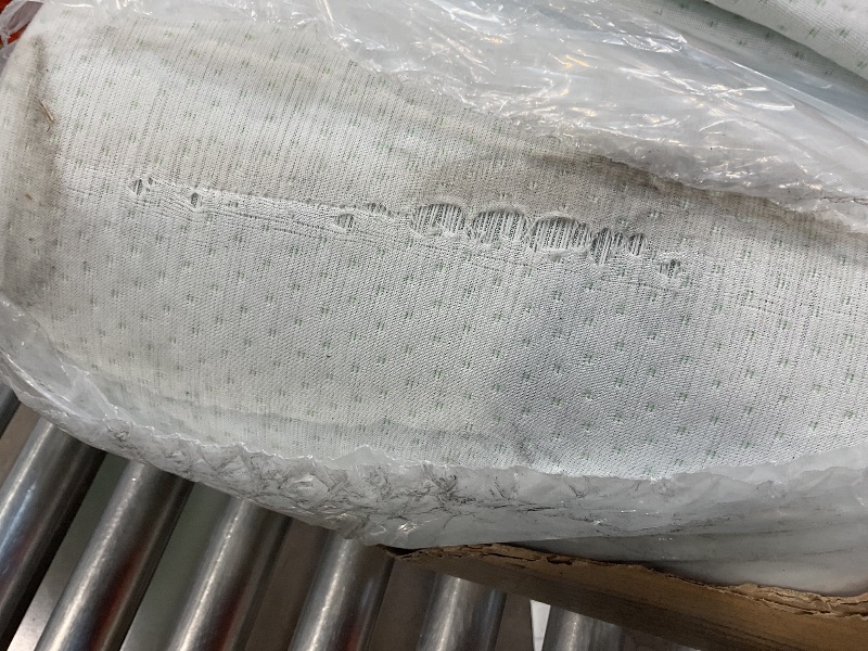 Photo 1 of **Minior damaged**ZINUS 8 Inch Green Tea Memory Foam Mattress [New Version], King, Fiberglass free, Medium Firm Feel, Zoned Pressure Relief, Certified Safe Foams & Fabric, Mattress in A Box