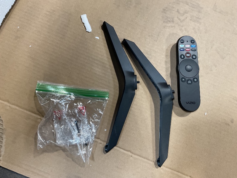 Photo 1 of **FOR PARTS ONLY** VIZIO 50 Inch 4K UHD Smart TV with Dolby Vision HDR HDR10+ HLG, Full Array LED, Bluetooth Capable, DTS Virtual X, HDMI VRR, V-Gaming Engine and IQ Active (V4K50M-0807)