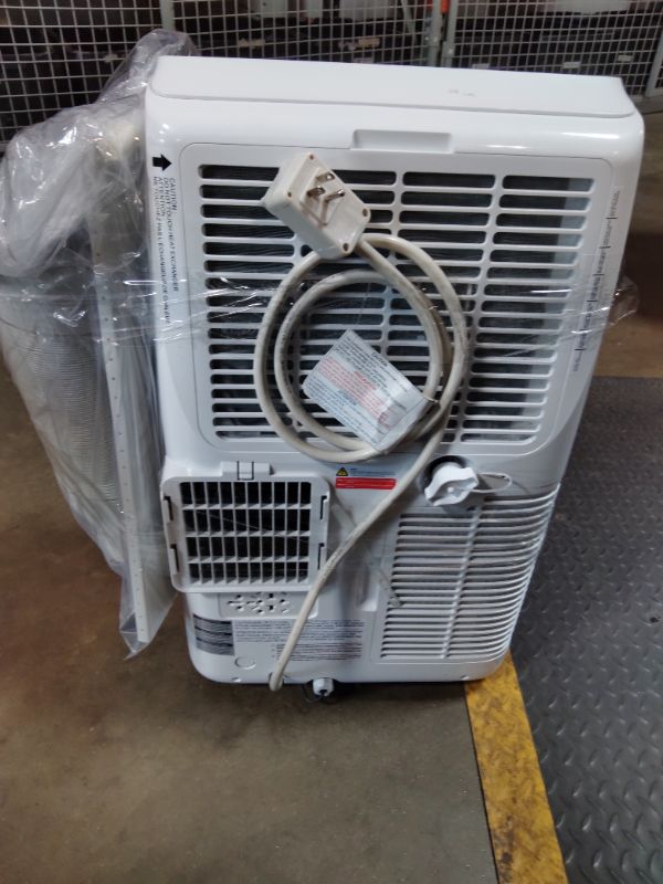 Photo 1 of ***RECOMENDED FOR PARTS/ POWERS ON/AIR DOES NOT COOL*** Garvee 14000 BTU Portable Air Conditioner with Follow Me Function, 3-in-1 AC Includes Remote & Full Window Kit, Cools Areas Up to 750 Sq. Ft, 115V
