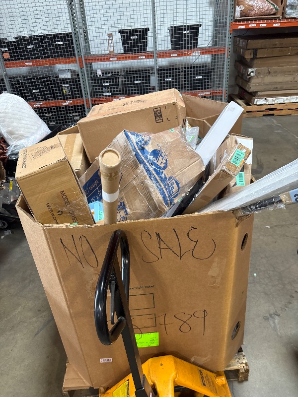 Photo 1 of ***NON REFUNDABLE***
Nellis Variety Box: Pallet | See Notes for Details