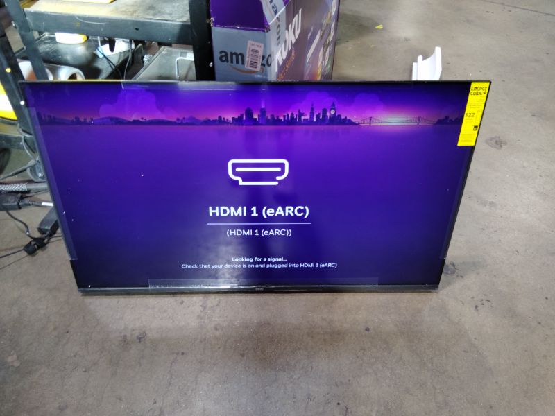 Photo 1 of *** SCREEN FLICKERS AFTER BEING POWERED ON FOR MORE THAN 5 MINS/ POSSIBLY FOR PARTS*** Roku 43-Inch Smart TV 2026 - Select Series, 4K HDR TV - RokuTV