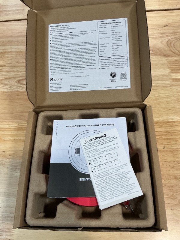Photo 1 of **FOR PARTS /NON-FUNCTIONAL** Kidde And Carbon Monoxide Detector, 10-Year Battery Powered, LED Status Lights, 85 dB Alarm, 5-inches, 30CUD10, 1 Pack