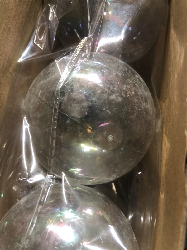 Photo 4 of ***(MINOR DAMAGE/ SEE NOTES)***
Funtery 12 Pcs Christmas Clear Plastic Ornaments 4'' Hanging Iridescent DIY Ornaments Kits Large Clear Bubble Ball Decoration for Xmas Tree Hanging Iridescent Fillable Ornaments Decor