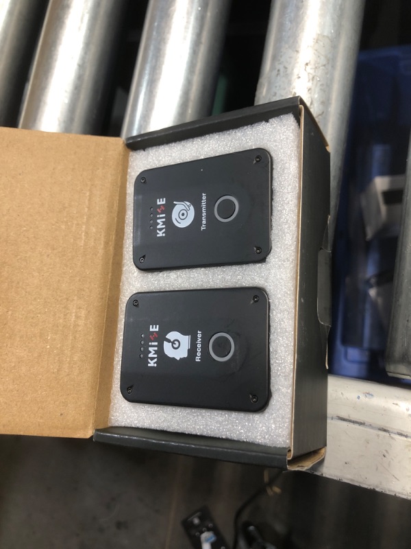 Photo 1 of Wireless in-Ear Monitor System, Pro 2.4G Stereo/Mono Wireless IEM System with Transmitter and Receiver Automatic Pairing, for Studio, Band Rehearsal, Live Performance.