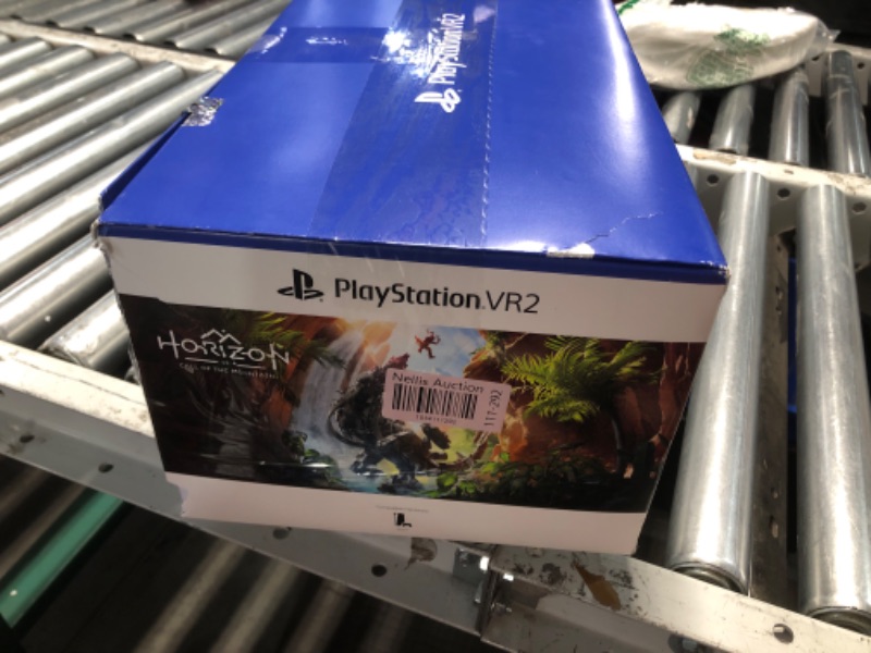 Photo 7 of ***game is missing***PlayStation VR2 Horizon Call of The Mountain™ Bundle (PSVR2)