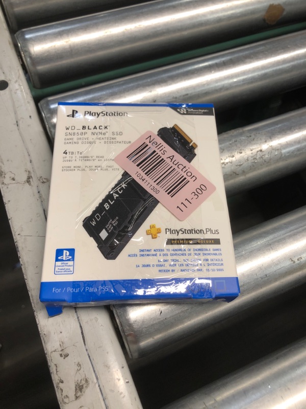 Photo 1 of WD_BLACK 4TB SN850P NVMe M.2 SSD Officially Licensed Storage Expansion for PS5 Consoles, up to 7,300MB/s, with heatsink - WDBBYV0040BNC-WRSN,Black