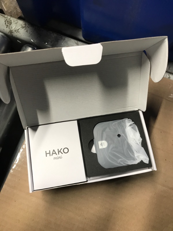 Photo 1 of ASUS ZenBeam L2 Portable Projector 1080P Full HD, Smart Projector 960 LED Lumens, Small Outdoor Projector with Wifi, 10W Bluetooth Speaker and Android TV Box, Wireless Projector 3.5H Built-In Battery