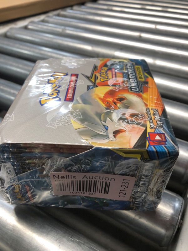 Photo 2 of ***FACTORY SEALED NON REFUNDABLE***Pokemon TCG: Sun & Moon Guardians Rising Sealed Booster Box